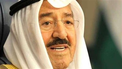 أمير الكويت: انخفاض أسعار النفط يؤثر على القدرات المالية للدولة