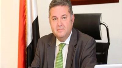 وزير قطاع الأعمال يتابع تأسيس شركة 