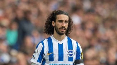 تشيلسي يخطف ظهير برايتون من مانشستر سيتي