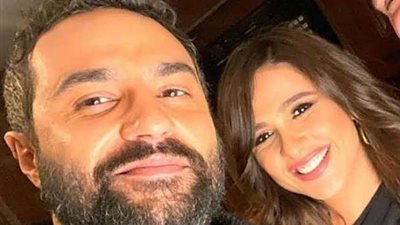 شاهد.. مشاجرة بين ياسمين عبد العزيز وكريم فهمي عبر 