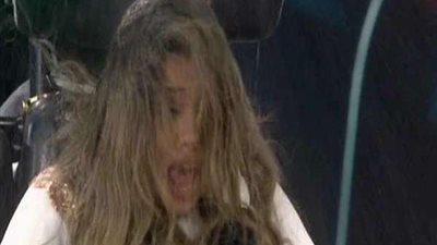 أول تعليق من منة عرفة على حلقتها مع رامز جلال (فيديو)