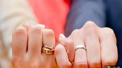 حسام موافى يكشف عن أسهل طريقة تصالح بها زوجتك.. فيديو