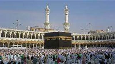 هل هناك تغييرات في ضوابط العمرة لعام 2022.. مصدر وزاري يجيب