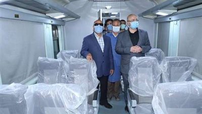 بالصور.. وزير النقل يشهد تنفيذ خطة تطوير ورش السكة الحديد