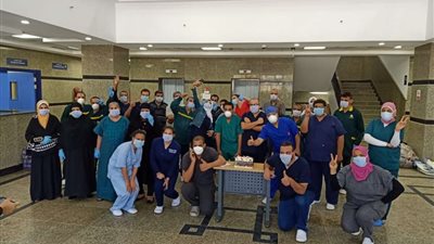 نقيب التمريض: 221 ألف عضو يؤدون 70% من الخدمات بالمستشفيات