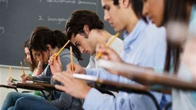 ألسن عين شمس تعلن الخريطة الزمنية لتسليم الأبحاث للطلاب