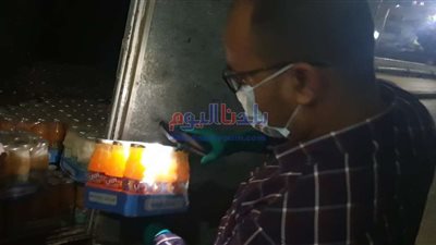 بالصور.. ضبط 1356 زجاجة عصير فاسدة خلال حملة في جرجا بسوهاج