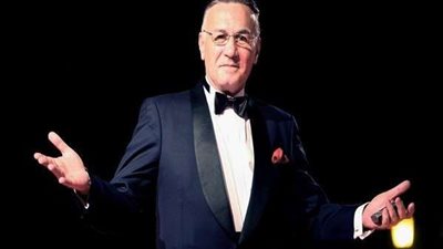 في ذكرى ميلاد عزت أبو عوف..اكتشف محمد فؤاد وعاش مع أشباح فيلا عائلته