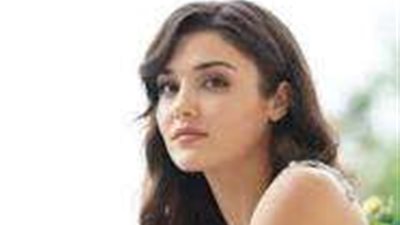 حب جديد للممثلة هاندا ارتشيل