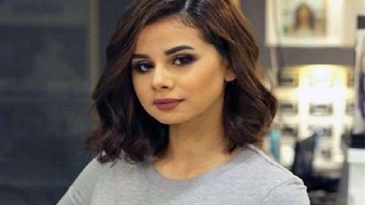 منة عرفة تثير الجدل حول علاقتها بـ علي غزلان.. فيديو