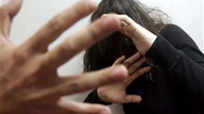 وسوس الشيطان له.. زوج يقتل زوجته ويدعي وفاتها في حادث