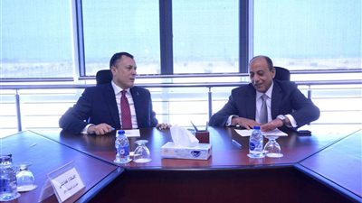 الفريق حلمي يكشف عن توجهات القيادة بشأن الطيران والسياحة