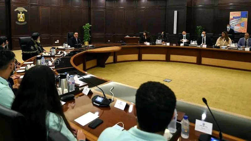 لقاء رئيس الوزراء