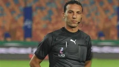 نادر قمر يقود الطاقم التحكيمي لمباراة المقاولون العرب وفاركو