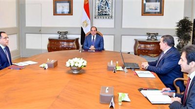 السيسي يناقش مع رئيس الوزراء ووزير الكهرباء تطورات تنفيذ محطة الضبعة النووية