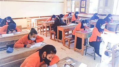 قبل بدء العام الدراسي الجديد.. التعليم تجري تعديلات علي مناهج الصف الرابع الابتدائي