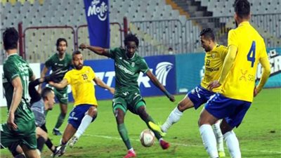 اتحاد الكرة يكشف عن الطاقم التحكيمي لمباراة الإسماعيلي وايسترن كومباني