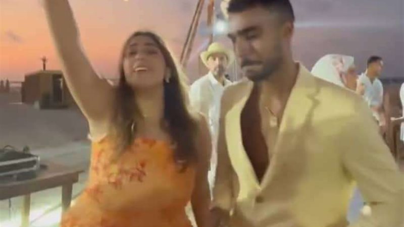 إبنة شريف منير