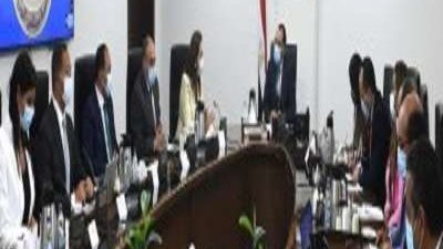 رئيس الوزراء يتابع مشروعات صندوق مصر السيادي لجذب الاستثمارات