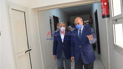 محافظ المنيا يتابع استعدادات المباني بالمدينة الجامعية لاستقبال العائدين من الخارج
