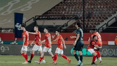 جراءة سورايش وتألق أوفا.. شوبير يعلق على مباراة الأهلي وإنبي