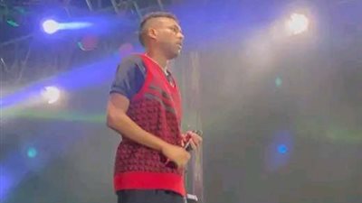 ويجز يثير غضب جمهوره عقب طرح أحدث أغانيه 