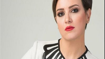 شاهد.. ريهام عبد الغفور تحذف تغريدة تمازح فيها أحمد حلمي