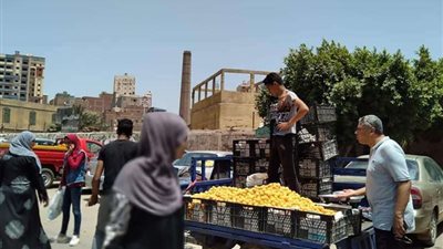 إزالة ٨٠ حالة إشغال طريق و٥٠ بائع فى حملة بالمحلة