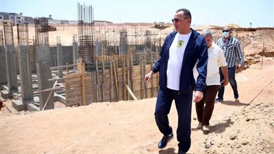 الخطيب يطمئن على سير العمل في مجمع الاسكواش وصالتي الجمباز والكاراتيه بفرع لشيخ زايد