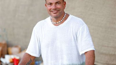 عمرو دياب يتألق وسط حضور جماهيري كبير في مدينة جدة بالسعودية (صور)