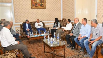 عصمت: لا نهدف لمنافسة القطاع الخاص بمشروع تطوير الغزل والنسيج