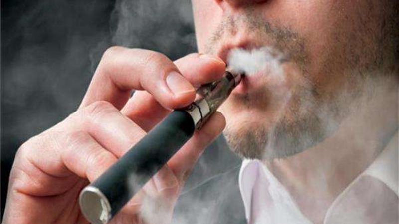 أضرار السجائر الإلكترونية