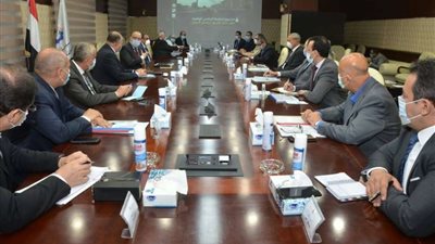 محافظ القليوبية يتابع تنفيذ مشروع تطوير محور الفريق إبراهيم العرابي