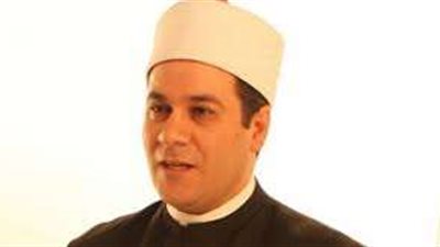 مظهر شاهين: خدمة الزوجة للزوج واجب في مجتمعنا