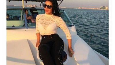 دمك يلطش والjokes بتاعتك مش ظريفه...سمية الخشاب تهاجم الرجال