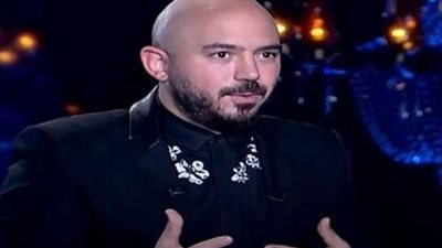 تعليق ناري من العسيلي على تشبيه سامو زين له  بـ المنولوجست (فيديو)