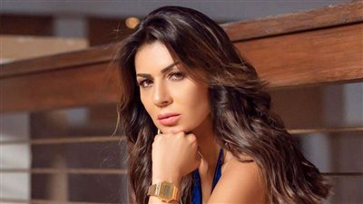 شاهد.. نجلاء بدر تفاجئ جمهورها بصورة من كواليس الفتوة