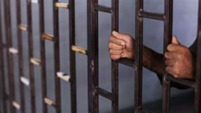 حبس سائق  بحوزته 3.5 كيلو حشيش بمدينة الشروق