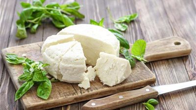 مش بس للدايت.. 5 فوائد مذهلة للجبنة القريش