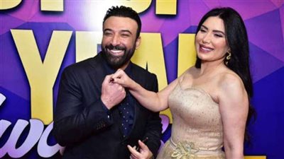 بالفيديو.. عبير صبري تبكي على الهواء بسبب زوجها