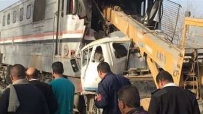 مصرع وإصابة 12 شخص فى حادث اصطدام قطار بسيارة على مزلقان بالشرقية
