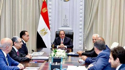 لنقلها لأوروبا.. الرئيس السيسي يتابع تنفيذ مشروعات إنتاج الكهرباء مع الجانب اليوناني