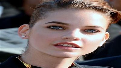 بربارا بالفن تخطف الأنظار على الريد كاربت