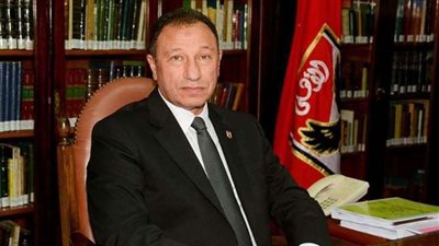 الخطيب يقدم واجب العزاء لأسرة الشيخ صالح كامل