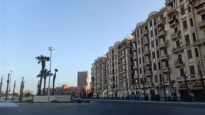 بالصور.. شوارع القاهرة خالية من المارة في أول أيام عيد الفطر