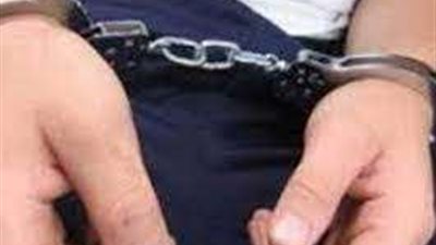 تربح من تهريب سجائر وتبغ.. نص تحقيقات 6 متهمين بجمارك سفاجا