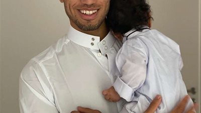 حكيمي يهنئ جماهيره بعيد الفطر