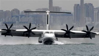 مصرع شخص وفقدان 9 آخرين إثر تحطم طائرة عائمة