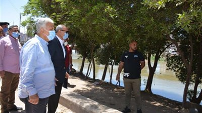 محافظ القليوبية يشن حملة لإزالة الإشغالات ومتابعة حظر التجوال