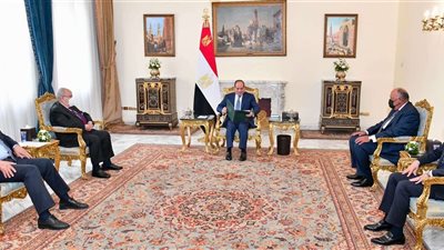 الرئيس السيسي يتلقى دعوة للقمة العربية بالجزائر نوفمبر القبل